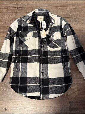 Women’s Plaid Shacket Thread & Supply XS